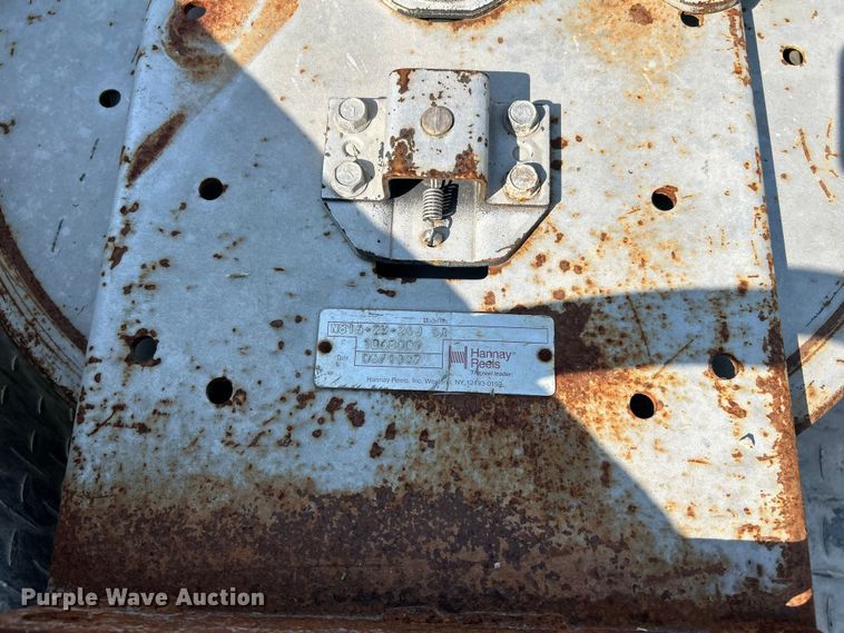 image for item DN6687 (6) auxiliary fuel tanks