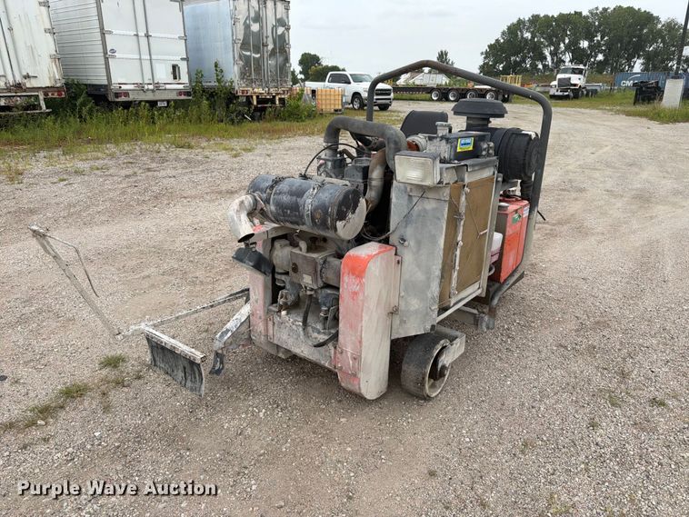Husqvarna RS8500D concrete saw