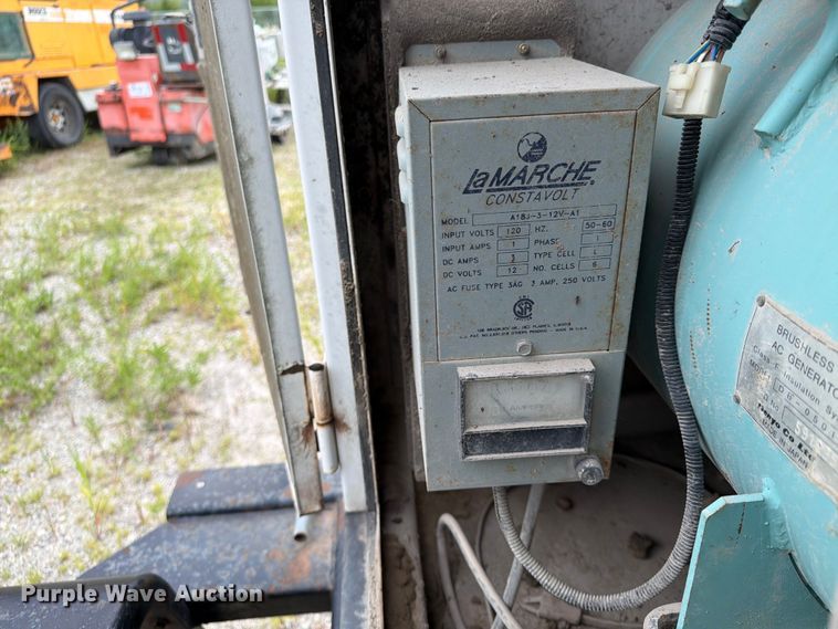 image for item DN6690 WhisperWatt Dacia-45ssiu2 generator