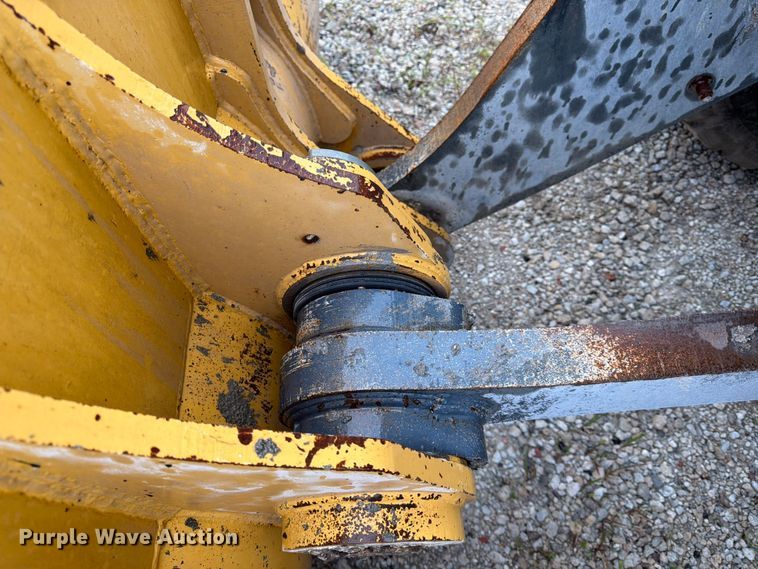 image for item DN6694 2007 John Deere 744J wheel loader