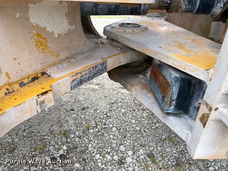 image for item DN6694 2007 John Deere 744J wheel loader