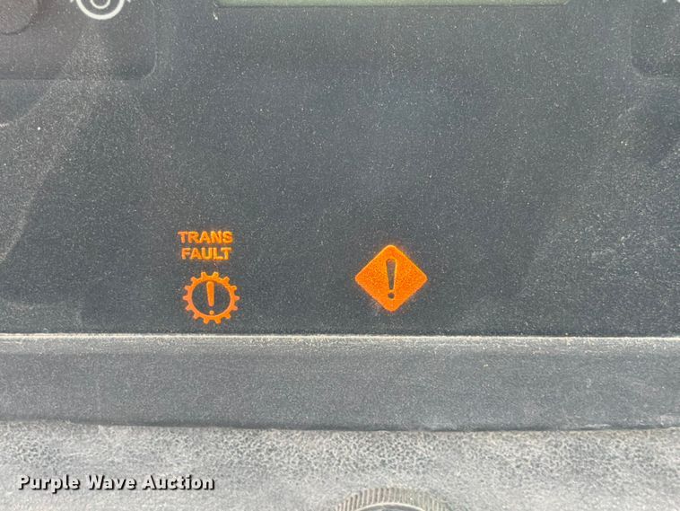 image for item DN6694 2007 John Deere 744J wheel loader