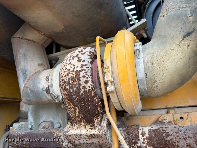 image for item DN6694 2007 John Deere 744J wheel loader