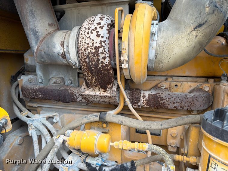 image for item DN6694 2007 John Deere 744J wheel loader