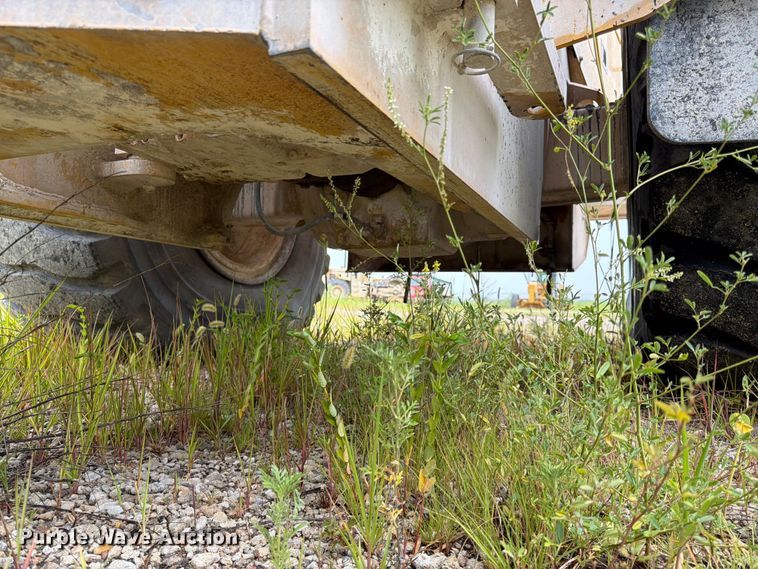 image for item DN6694 2007 John Deere 744J wheel loader