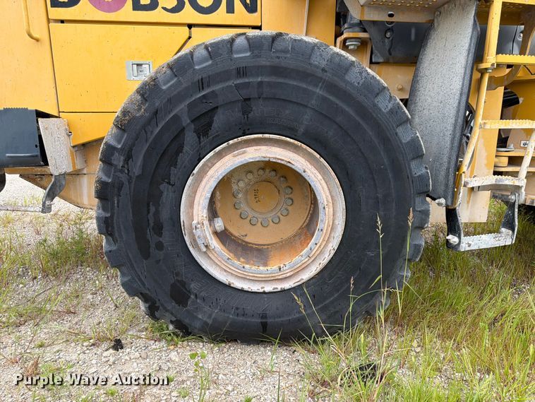 image for item DN6694 2007 John Deere 744J wheel loader