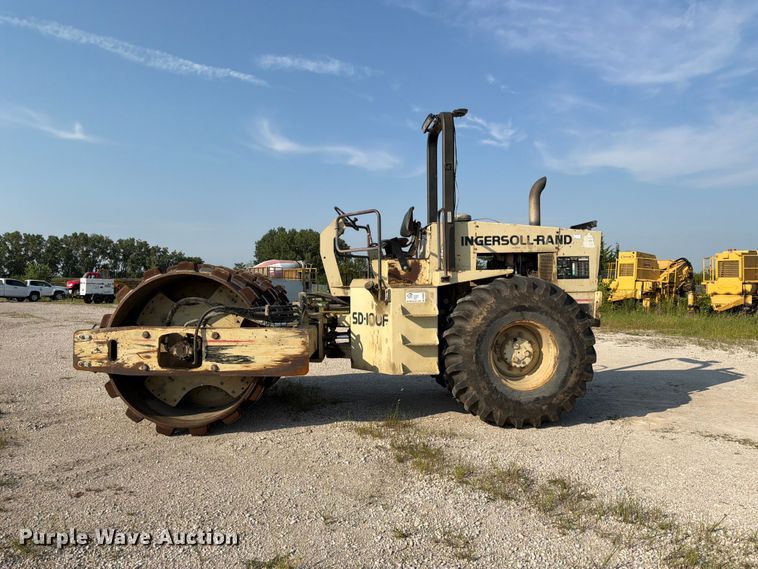 image for item DN6696 1993 Ingersoll Rand SD-100F single drum vibratory roller