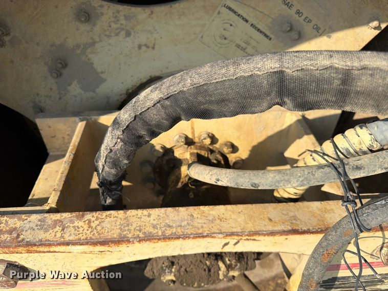 image for item DN6696 1993 Ingersoll Rand SD-100F single drum vibratory roller