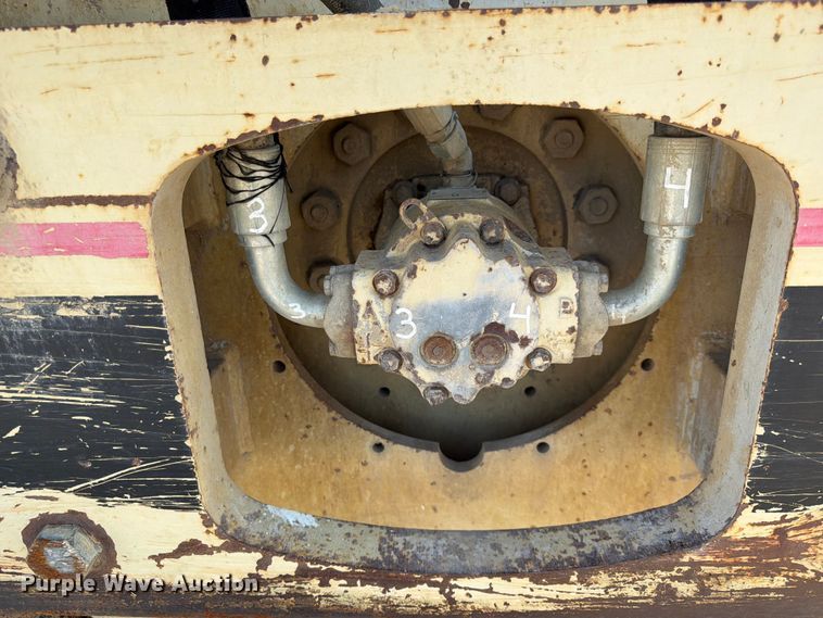 image for item DN6696 1993 Ingersoll Rand SD-100F single drum vibratory roller