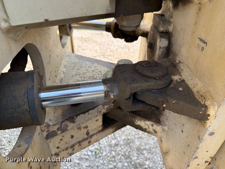 image for item DN6696 1993 Ingersoll Rand SD-100F single drum vibratory roller