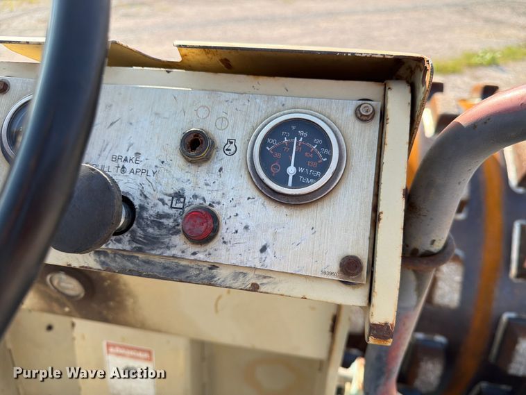 image for item DN6696 1993 Ingersoll Rand SD-100F single drum vibratory roller