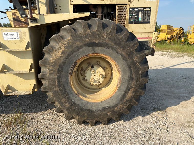 image for item DN6696 1993 Ingersoll Rand SD-100F single drum vibratory roller