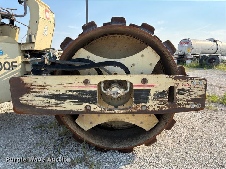 image for item DN6696 1993 Ingersoll Rand SD-100F single drum vibratory roller