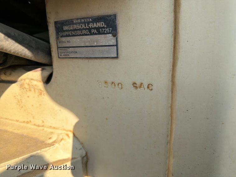 image for item DN6696 1993 Ingersoll Rand SD-100F single drum vibratory roller