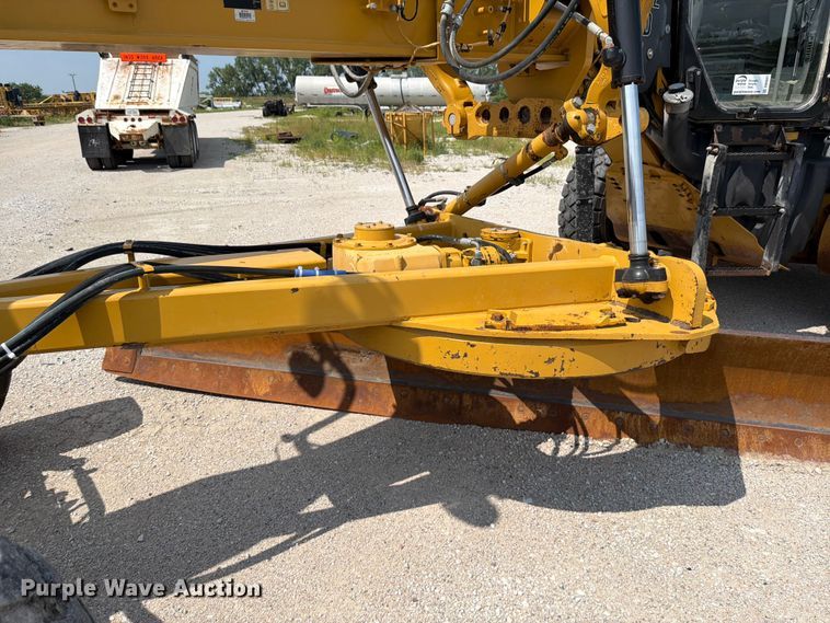 image for item DN6697 2012 Caterpillar 140M2 VHP Plus motor grader