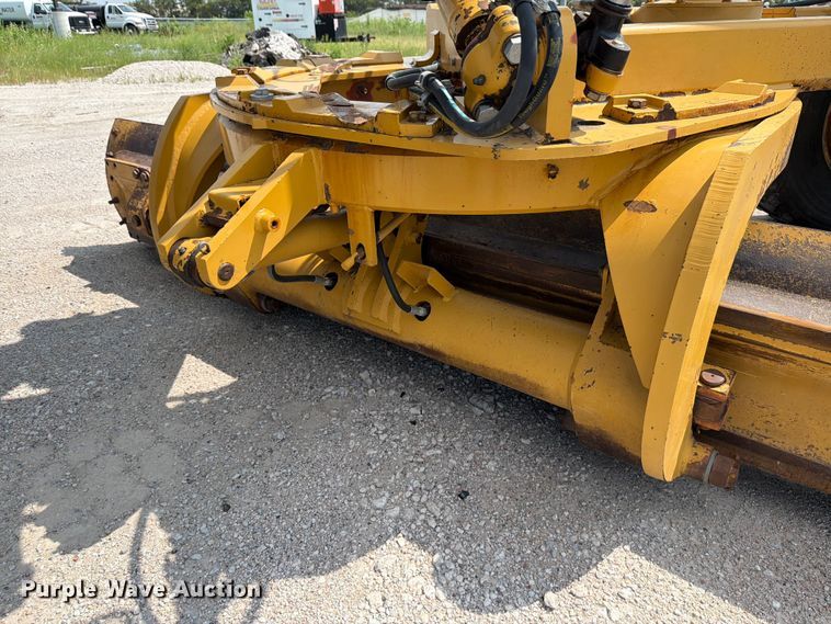 image for item DN6697 2012 Caterpillar 140M2 VHP Plus motor grader