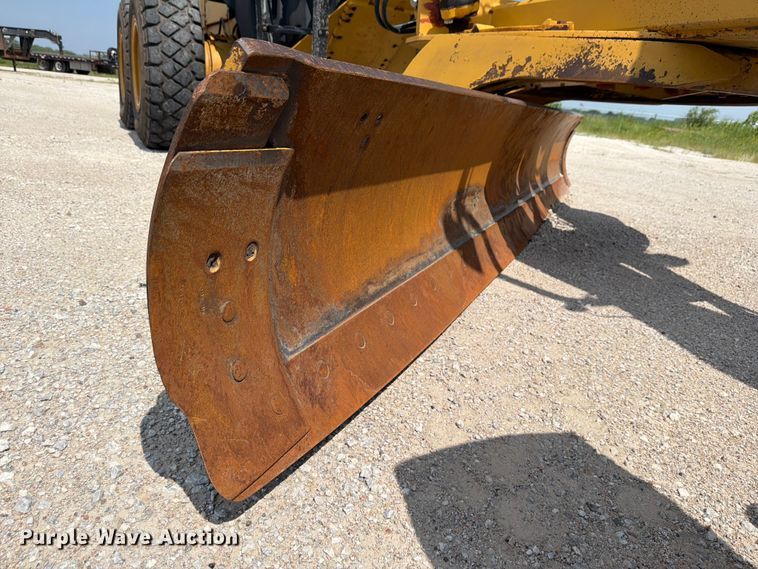 image for item DN6697 2012 Caterpillar 140M2 VHP Plus motor grader