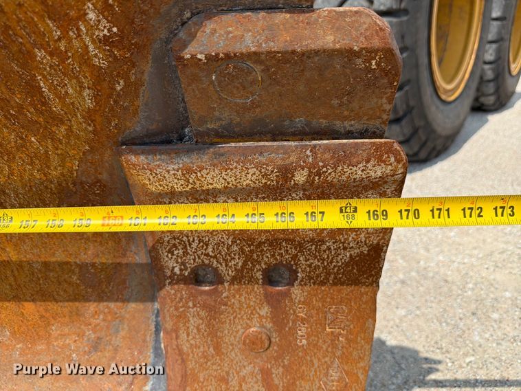 image for item DN6697 2012 Caterpillar 140M2 VHP Plus motor grader