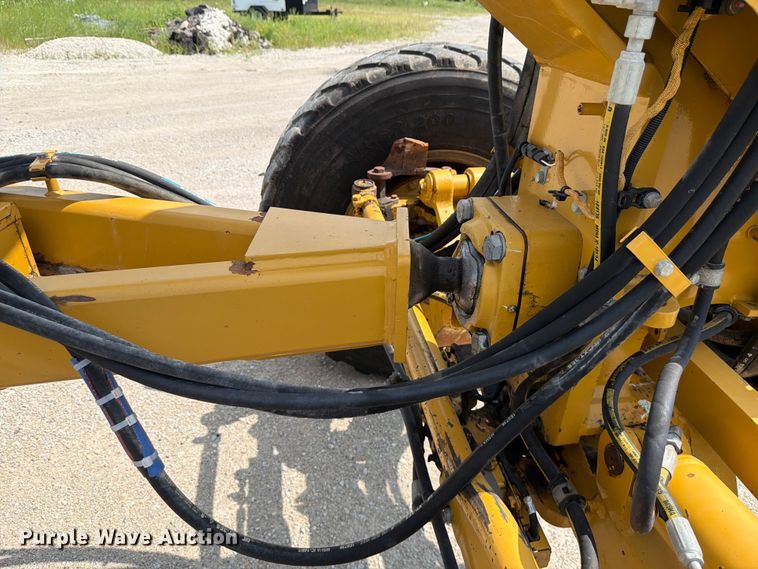 image for item DN6697 2012 Caterpillar 140M2 VHP Plus motor grader