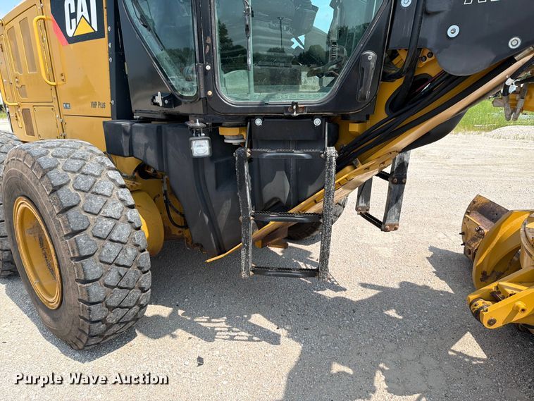 image for item DN6697 2012 Caterpillar 140M2 VHP Plus motor grader