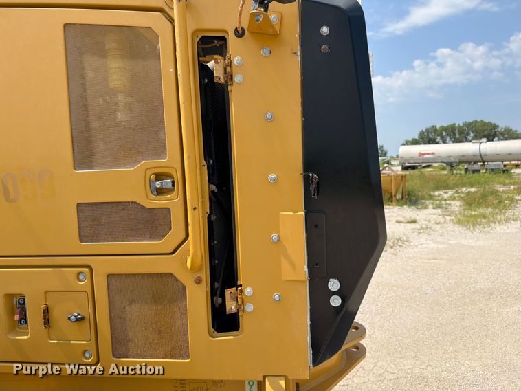image for item DN6697 2012 Caterpillar 140M2 VHP Plus motor grader