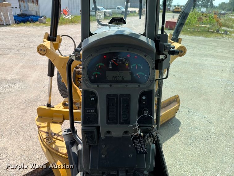 image for item DN6697 2012 Caterpillar 140M2 VHP Plus motor grader