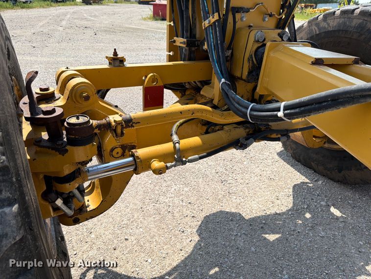 image for item DN6697 2012 Caterpillar 140M2 VHP Plus motor grader