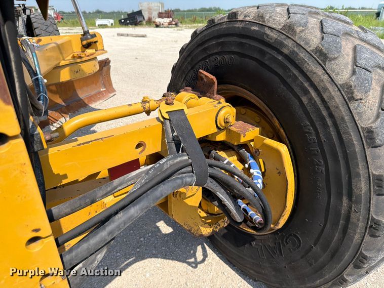 image for item DN6697 2012 Caterpillar 140M2 VHP Plus motor grader