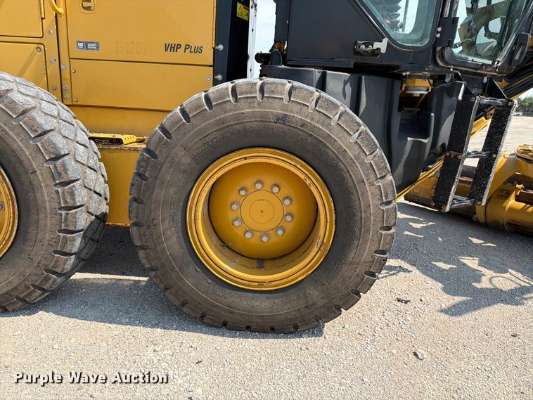 image for item DN6697 2012 Caterpillar 140M2 VHP Plus motor grader