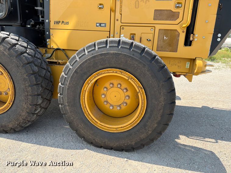 image for item DN6697 2012 Caterpillar 140M2 VHP Plus motor grader