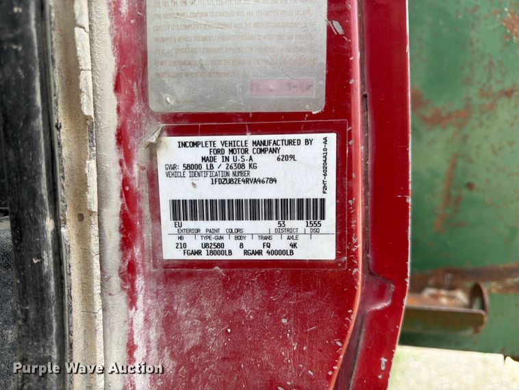 image for item DN6698 1994 Ford LT8000 dump truck