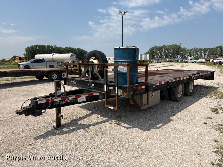 2004 Trail-eze TE20T22-3 tilt deck equipment trailer