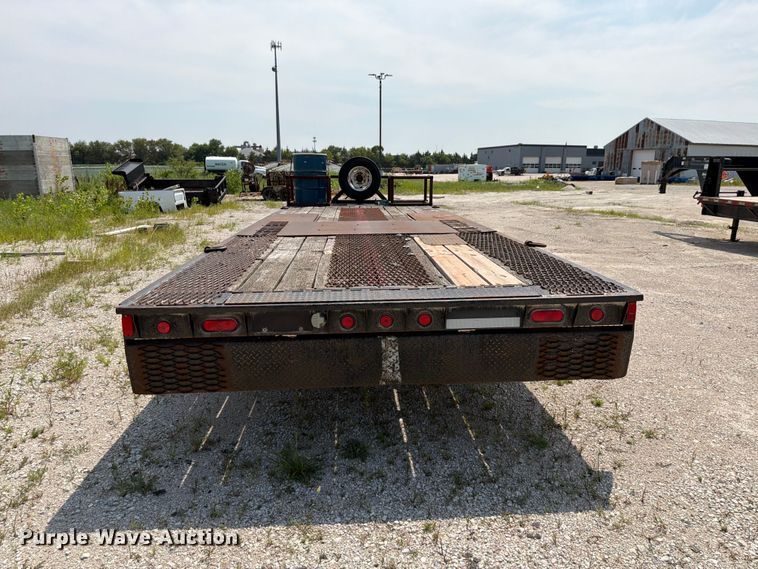 image for item DN6701 2004 Trail-eze TE20T22-3 tilt deck equipment trailer