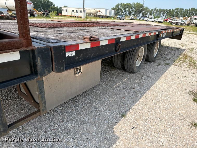 image for item DN6701 2004 Trail-eze TE20T22-3 tilt deck equipment trailer