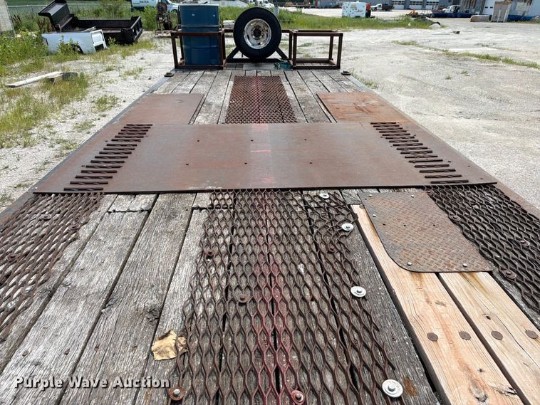 image for item DN6701 2004 Trail-eze TE20T22-3 tilt deck equipment trailer