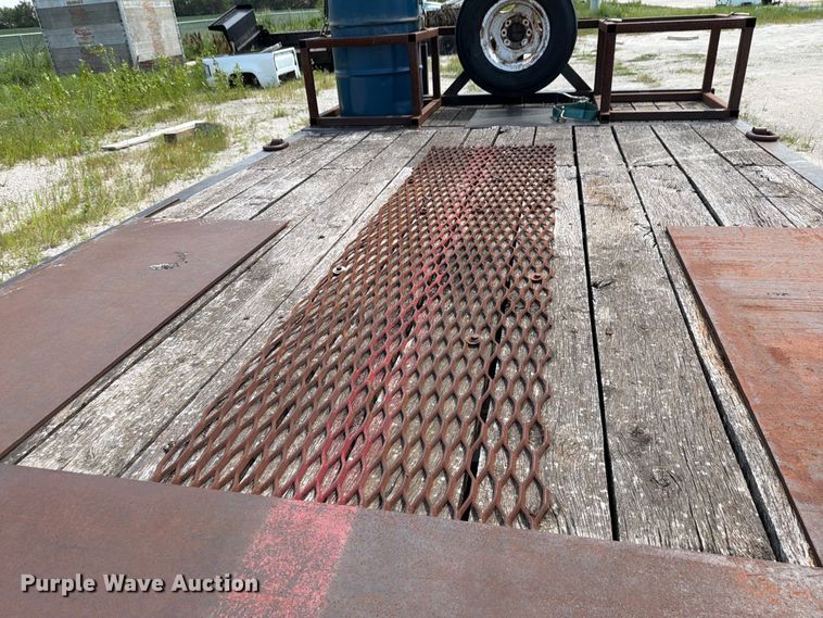 image for item DN6701 2004 Trail-eze TE20T22-3 tilt deck equipment trailer