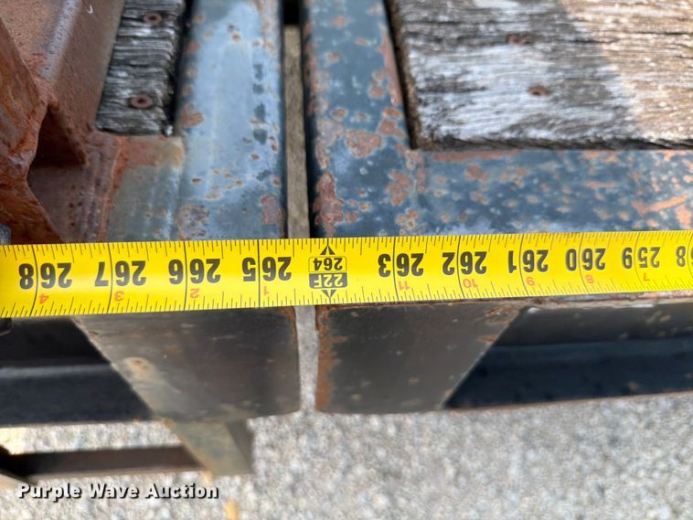 image for item DN6701 2004 Trail-eze TE20T22-3 tilt deck equipment trailer