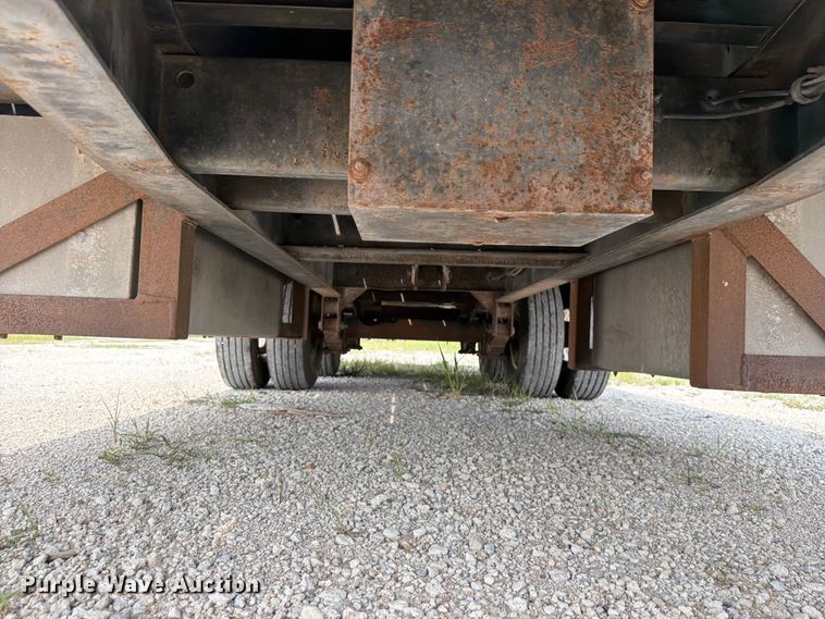 image for item DN6701 2004 Trail-eze TE20T22-3 tilt deck equipment trailer