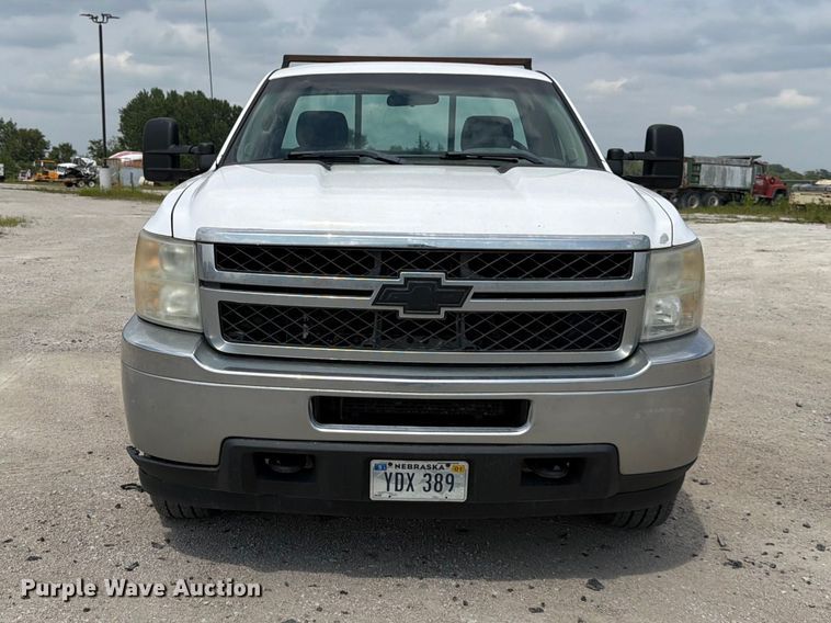 image for item DN6703 2011 Chevrolet Silverado 2500HD pickup truck
