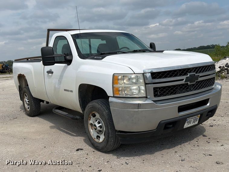 image for item DN6703 2011 Chevrolet Silverado 2500HD pickup truck