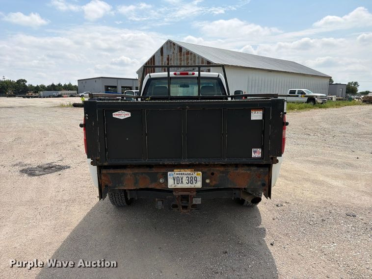 image for item DN6703 2011 Chevrolet Silverado 2500HD pickup truck