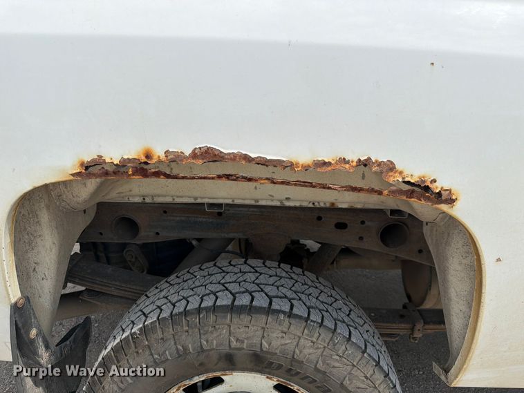 image for item DN6703 2011 Chevrolet Silverado 2500HD pickup truck