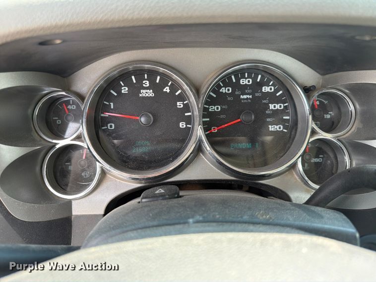 image for item DN6703 2011 Chevrolet Silverado 2500HD pickup truck