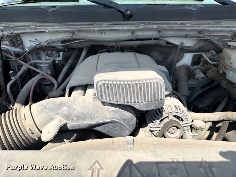 image for item DN6703 2011 Chevrolet Silverado 2500HD pickup truck