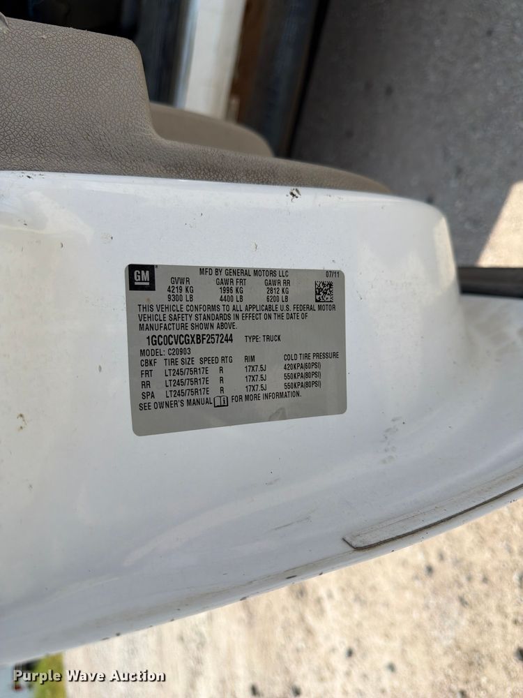image for item DN6703 2011 Chevrolet Silverado 2500HD pickup truck
