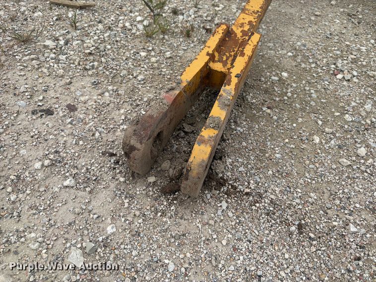 image for item DN6705 2001 Diamond Attachments 140H ripper