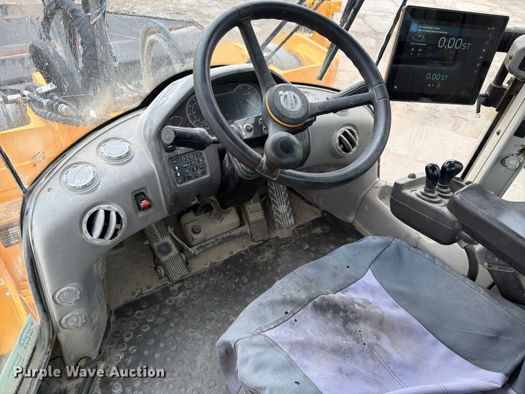 image for item DN6706 2018 Volvo L180H wheel loader