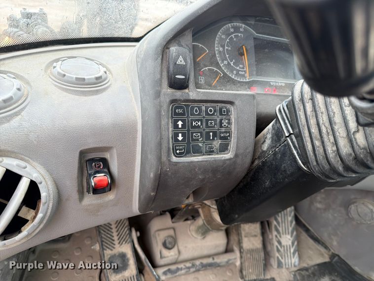 image for item DN6706 2018 Volvo L180H wheel loader