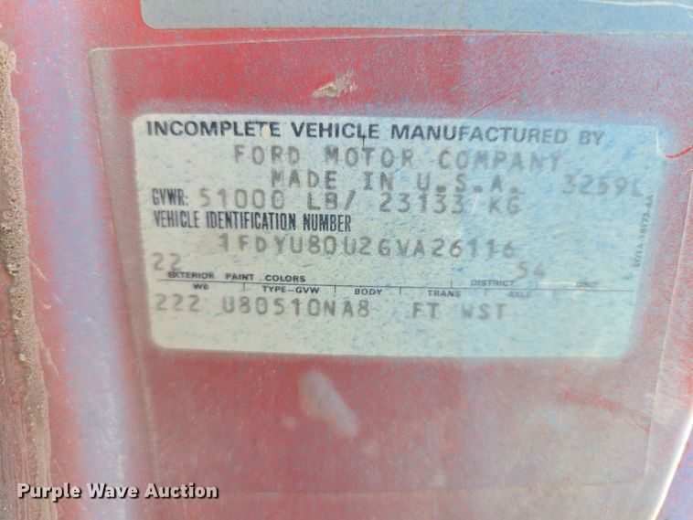 image for item DP8948 1986 Ford LT8000 dump truck