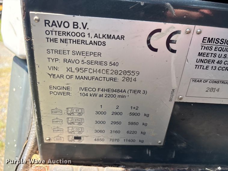 image for item DT2903 2014 Ravo 5 Series 540 street sweeper truck